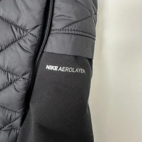 Nike Women’s AeroLayer Running Quilted Packable Vest - Picture 4 of 6